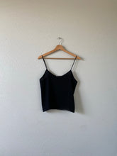 Load image into Gallery viewer, Vintage Flowy Top