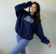 Load image into Gallery viewer, Vintage Winter Scene Pullover