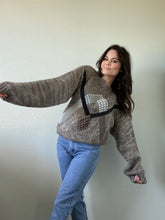 Load image into Gallery viewer, Vintage Pullover Sweater
