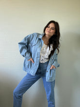 Load image into Gallery viewer, Vintage Jean Jacket