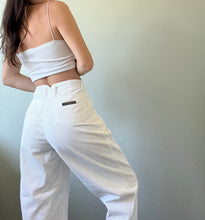 Load image into Gallery viewer, Waist 28 Vintage Wide Wale Corduroy Pants