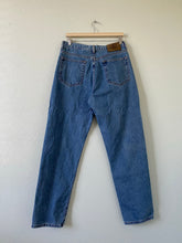 Load image into Gallery viewer, Waist 30 Vintage Calvin Klein Jeans