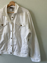 Load image into Gallery viewer, Vintage White Jean Jacket
