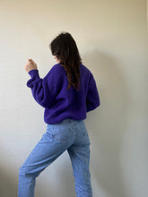 Load image into Gallery viewer, Vintage Pullover Sweater