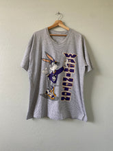 Load image into Gallery viewer, Vintage Bugs Bunny Tee