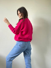 Load image into Gallery viewer, Vintage Pink Knit Sweater