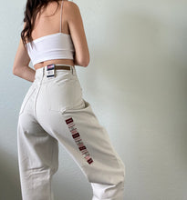 Load image into Gallery viewer, Waist 31 Vintage High Waisted Deadstock Jeans