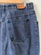 Load image into Gallery viewer, Waist 30 Vintage High Waisted Calvin Klein Skirt