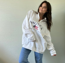 Load image into Gallery viewer, Graphic Nautica Pullover