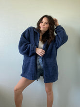 Load image into Gallery viewer, Vintage Sherpa Jacket