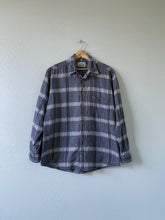 Load image into Gallery viewer, Vintage Plaid Button Up