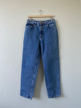 Load image into Gallery viewer, Waist 30 Vintage High Waisted Jeans