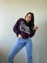 Load image into Gallery viewer, Vintage Graphic Pullover