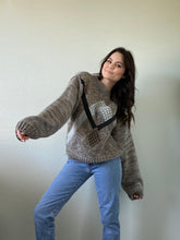 Load image into Gallery viewer, Vintage Pullover Sweater