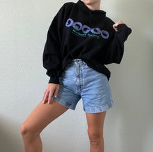 Load image into Gallery viewer, Vintage Waikiki Beach Pullover