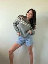Load image into Gallery viewer, Vintage Grey Sweater