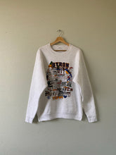 Load image into Gallery viewer, Vintage Graphic Pullover