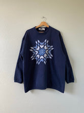 Load image into Gallery viewer, Vintage Snowflake Pullover