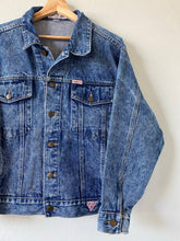 Load image into Gallery viewer, Vintage GUESS Jean Jacket