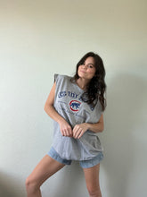 Load image into Gallery viewer, Vintage CUBS Sleeveless Tee