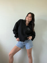 Load image into Gallery viewer, Vintage Graphic Pullover