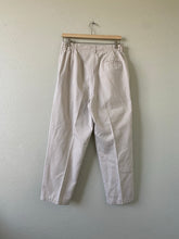 Load image into Gallery viewer, Waist 28 Vintage Tan Pleated Trousers