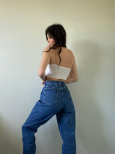 Load image into Gallery viewer, Waist 31 Vintage High Waisted Jeans