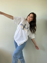 Load image into Gallery viewer, Vintage Pittsburgh Tee