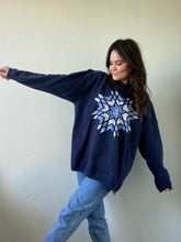 Load image into Gallery viewer, Vintage Snowflake Pullover