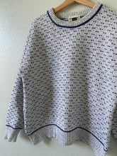 Load image into Gallery viewer, Vintage Pullover Sweater