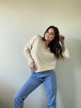 Load image into Gallery viewer, Vintage Pullover Sweater