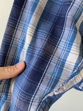 Load image into Gallery viewer, Vintage Oversized Flannel