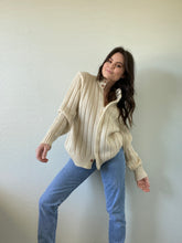 Load image into Gallery viewer, Vintage Zipped Sweater
