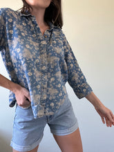 Load image into Gallery viewer, Vintage Floral Chambray Blouse