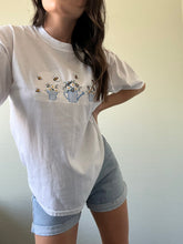 Load image into Gallery viewer, Vintage Embroidered Graphic Tee