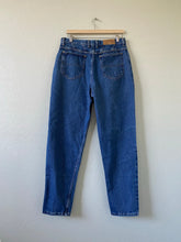 Load image into Gallery viewer, Waist 31 Vintage High Waisted Jeans
