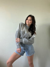 Load image into Gallery viewer, Vintage Grey Sweater
