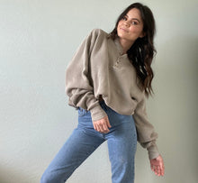 Load image into Gallery viewer, Vintage Henley Sweater