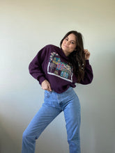 Load image into Gallery viewer, Vintage Graphic Pullover