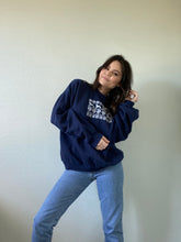 Load image into Gallery viewer, Vintage Winter Scene Pullover