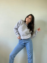 Load image into Gallery viewer, Vintage Pullover Sweater
