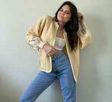 Load image into Gallery viewer, Vintage Neutral Sweater Blouse