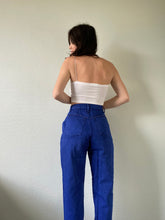 Load image into Gallery viewer, Waist 28 Vintage High Waisted Jeans
