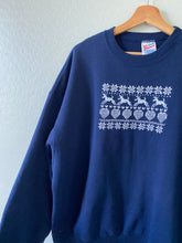 Load image into Gallery viewer, Vintage Winter Scene Pullover
