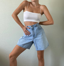 Load image into Gallery viewer, Waist 32 Vintage High Waisted Shorts
