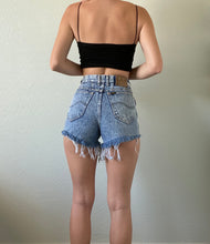 Load image into Gallery viewer, Waist 24 Vintage High Waisted Lee Shorts
