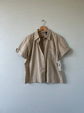 Load image into Gallery viewer, Vintage Collared Blouse
