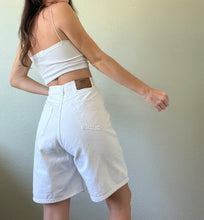 Load image into Gallery viewer, Waist 31 Vintage High Waisted Shorts
