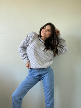 Load image into Gallery viewer, Vintage Pullover Sweater
