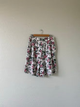 Load image into Gallery viewer, Vintage Floral Lounge Shorts
